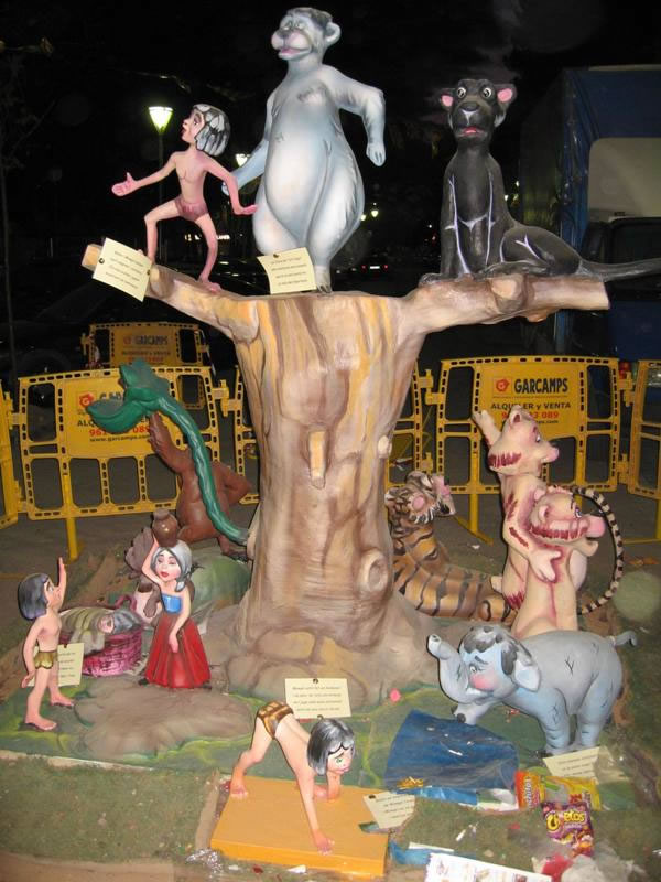 Totfalles: Plaça de Sant Joan 