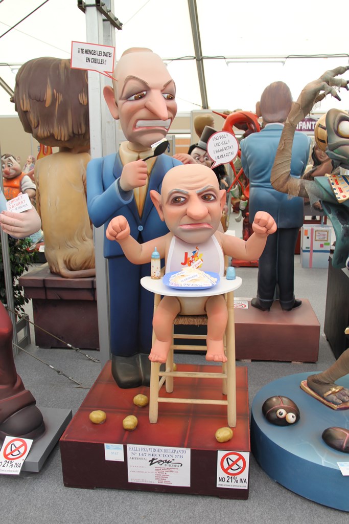 Totfalles: Plaza de la Virgen de Lepanto 