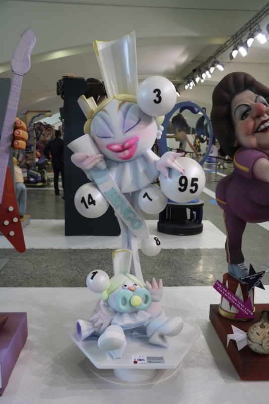 Totfalles: Serranos-Plaza de los Fueros