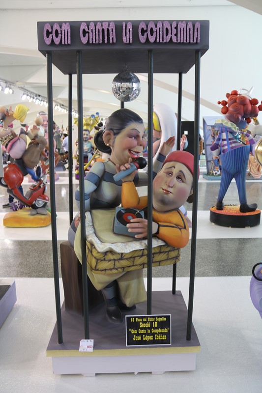 Totfalles: Plaza del Pintor Segrelles