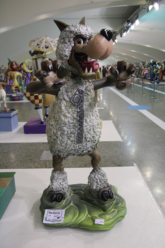 Totfalles: Plaça de la Santa Creu