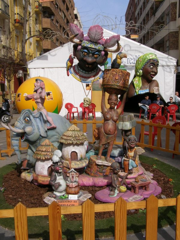 Totfalles: Cádiz-Literato Azorín