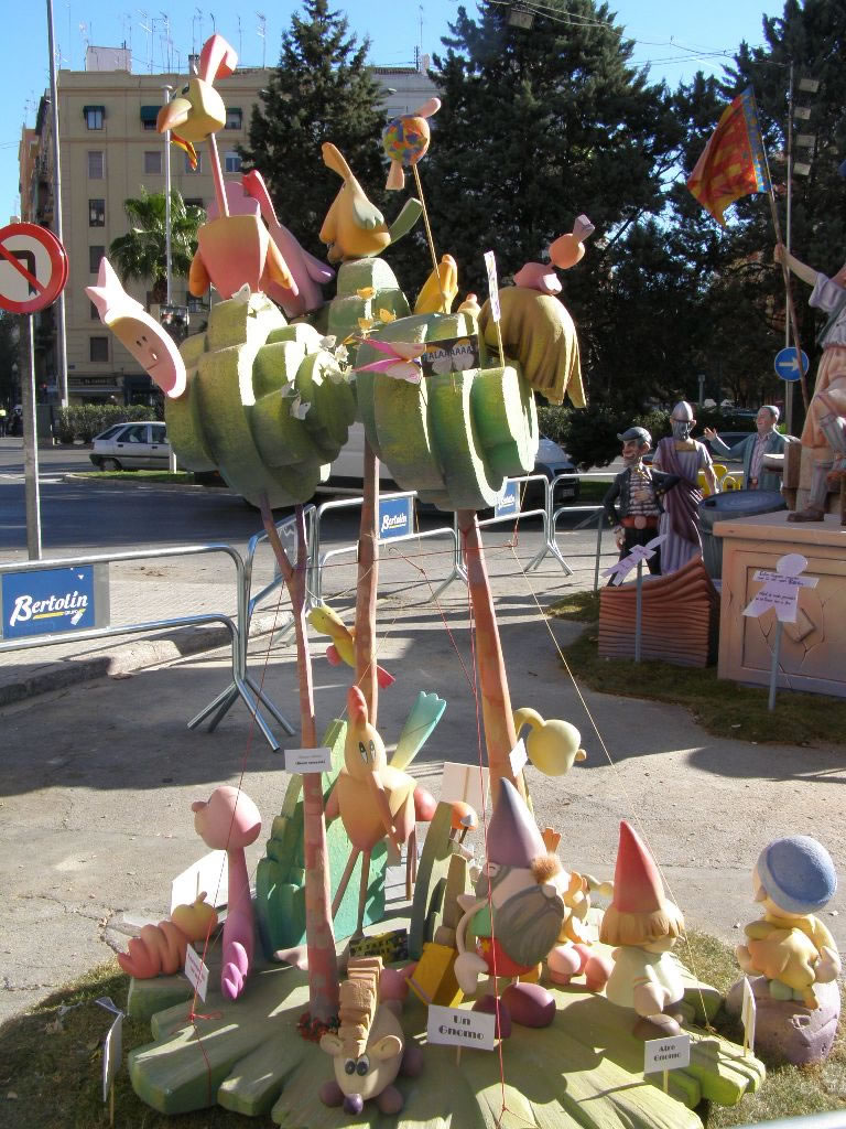 Totfalles: Tres Forques-Cuenca-Pérez Galdós