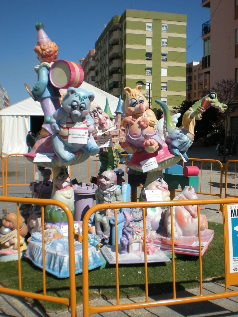 Totfalles: Av. Ecuador-Alcalde Gurrea