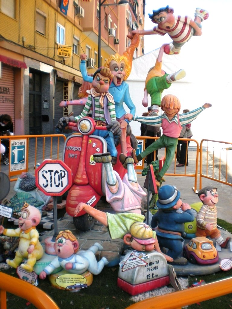 Totfalles: Conchita Piquer-Monestir de Poblet