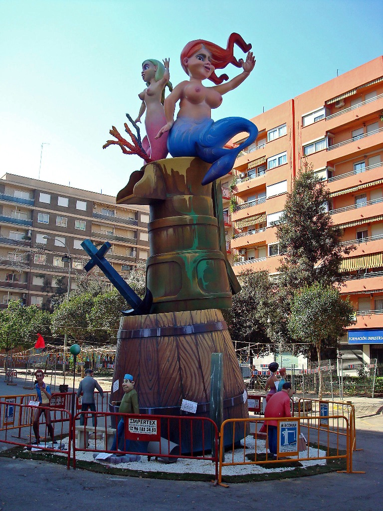 Totfalles: Av. Ausiàs March-Na Robella