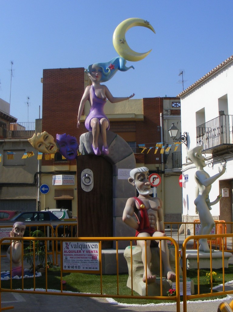 Totfalles: Plaza Mártires-General Ibañez Alonso 