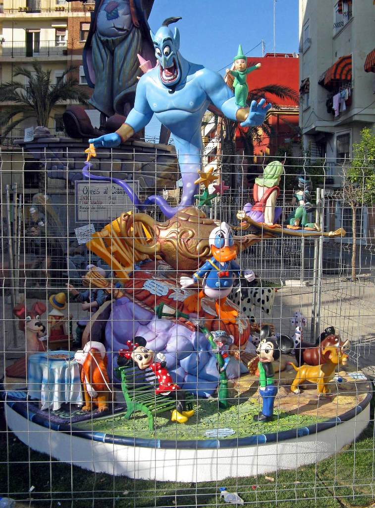 Totfalles: Plaça de la Creu-Los Ángeles