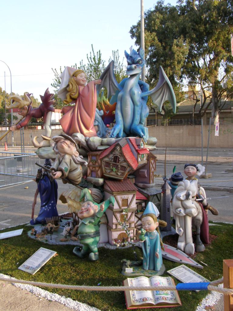Totfalles: Mercado de Castilla