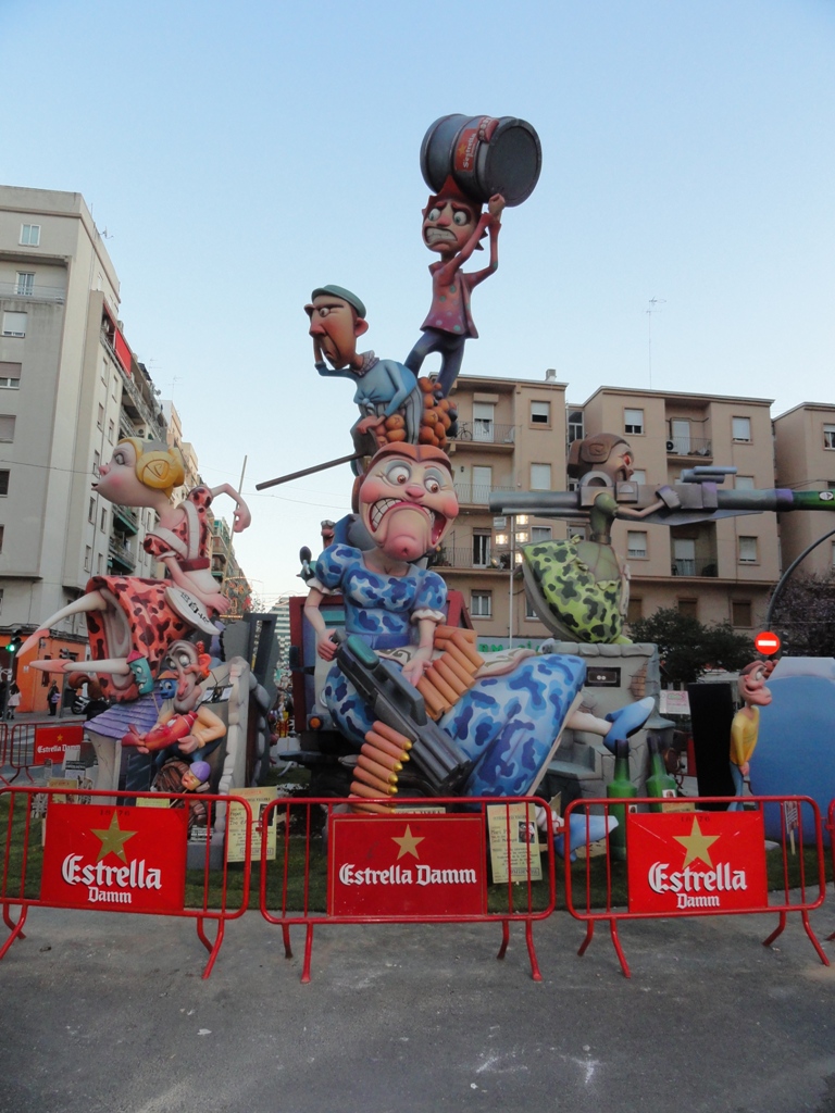 Totfalles: Pl. del Mercat de Monteolivet