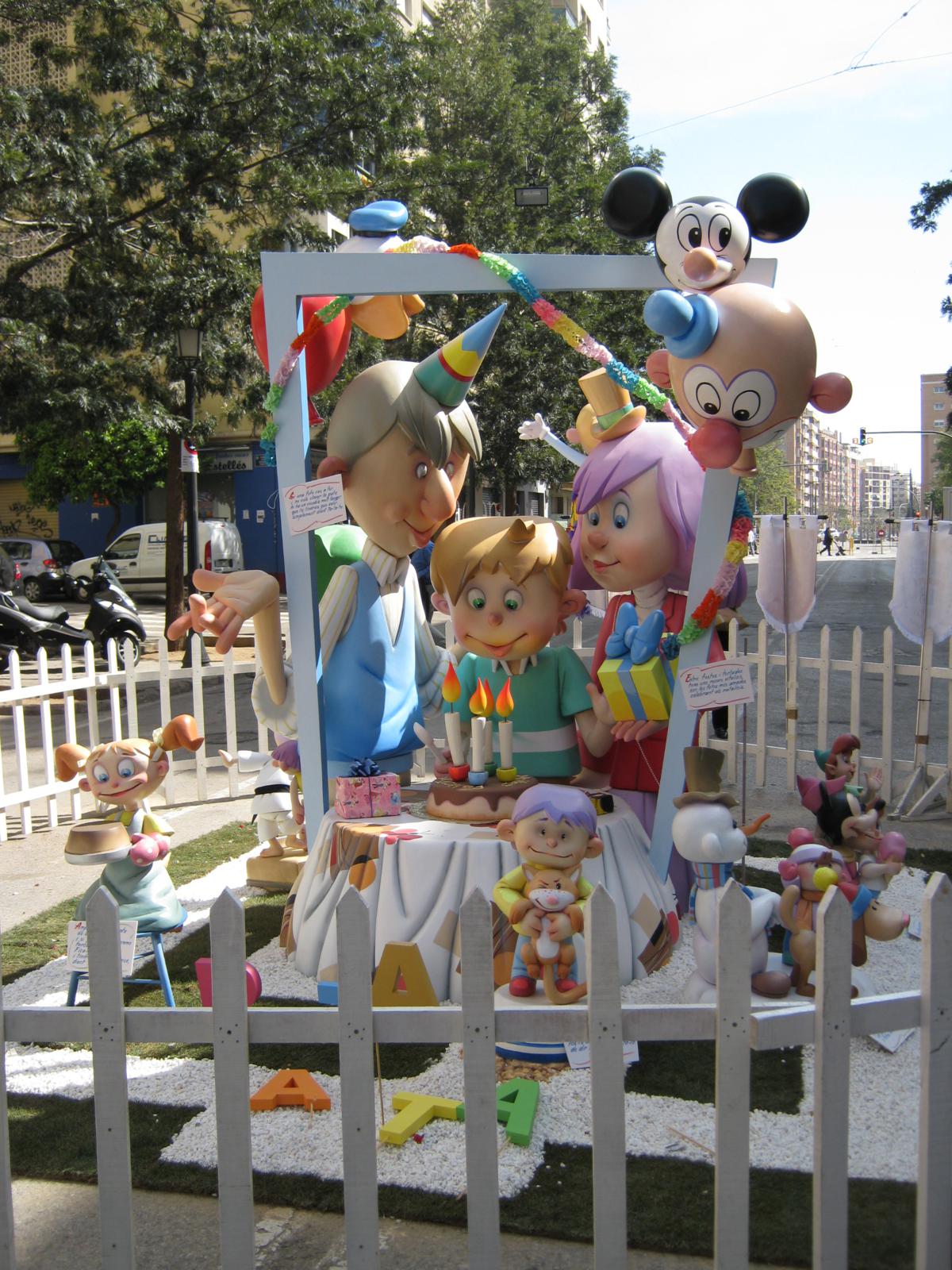 Totfalles: Fray Pedro Vives-Bilbao-Maximiliano Thous
