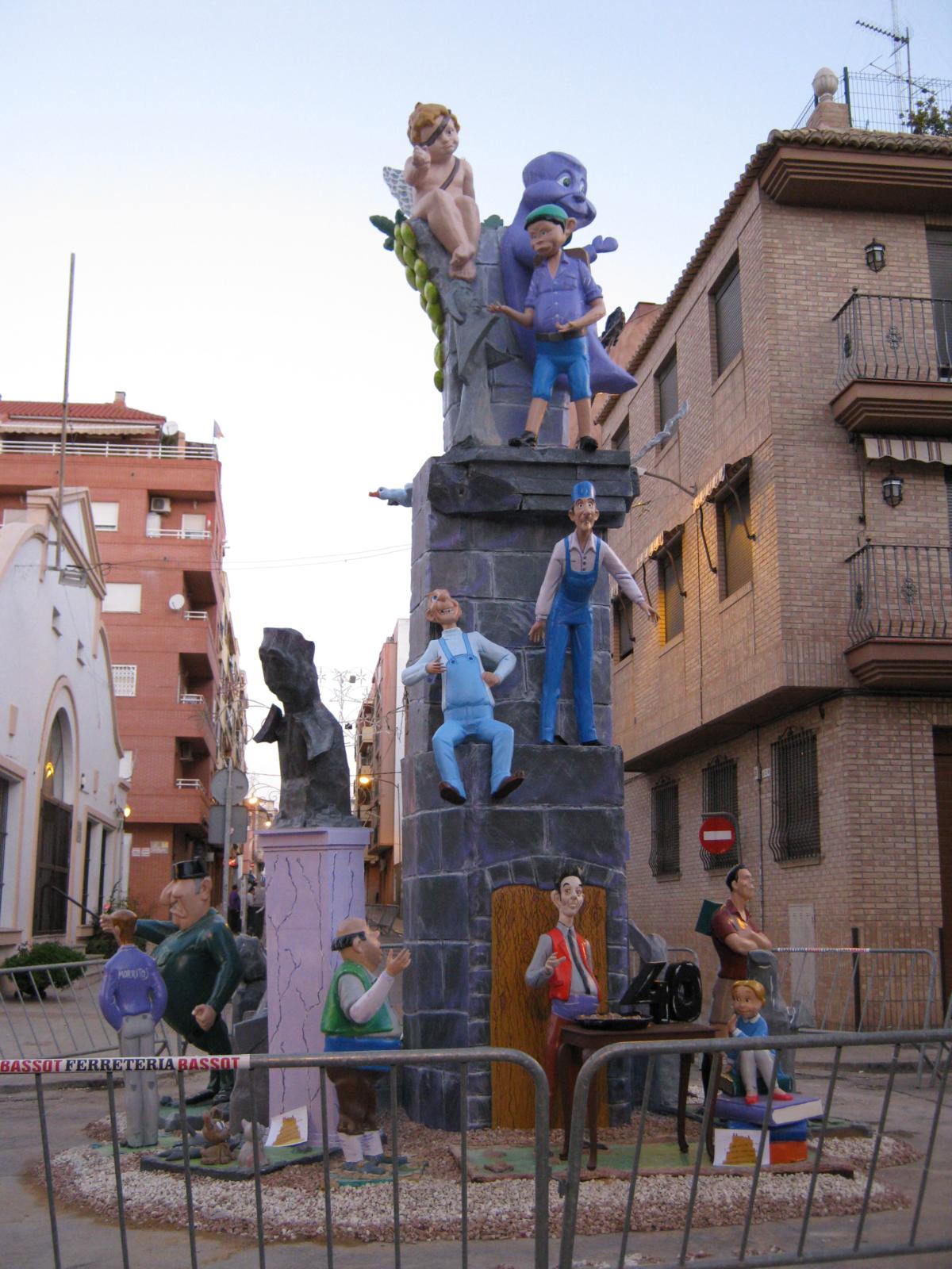 Totfalles: Isaac Peral-Mícer Mascó 