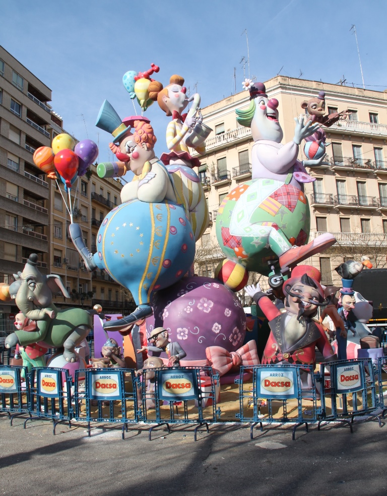 Totfalles: Plaza del Pintor Segrelles