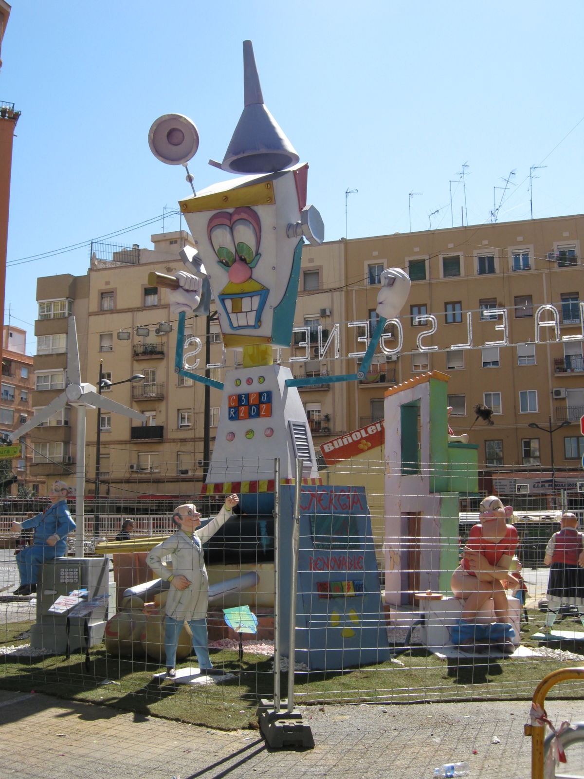 Totfalles: General Llorens-Doctor Marco Merenciano