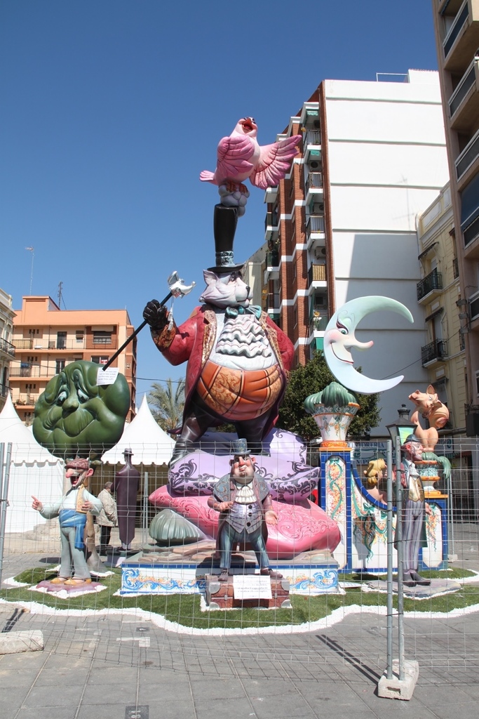 Totfalles: Plaça de la Creu-Los Ángeles