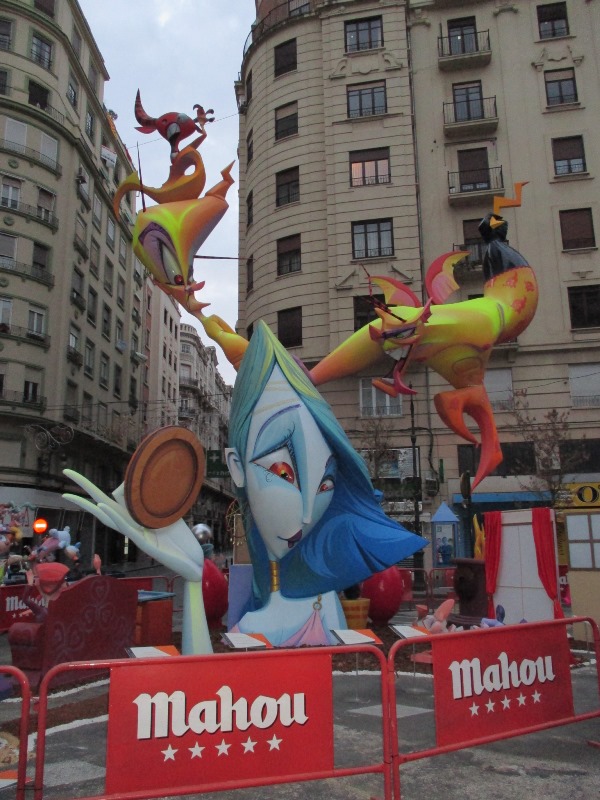 Totfalles: Avenida del Oeste