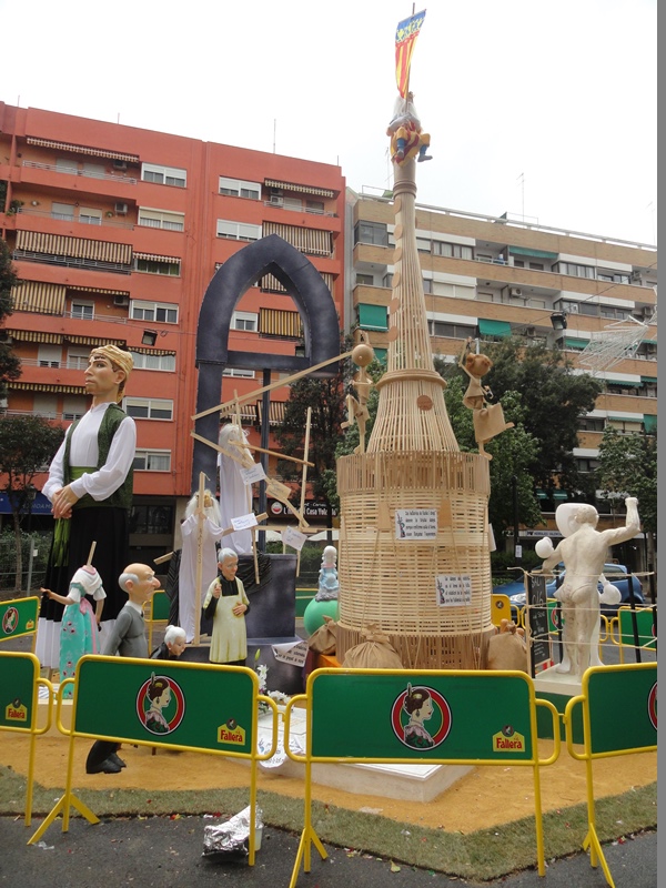 Totfalles: Av. Ausiàs March-Na Robella