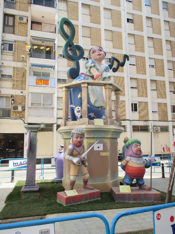Totfalles: Plaza de Eduardo Marquina 