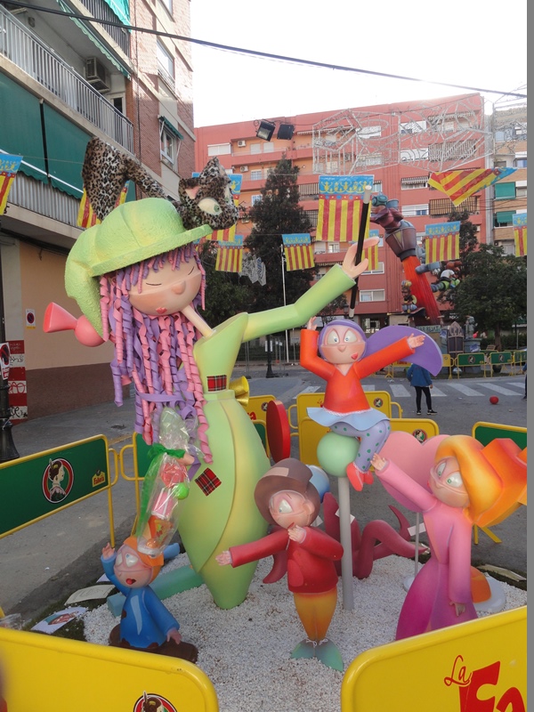 Totfalles: Av. Ausiàs March-Na Robella