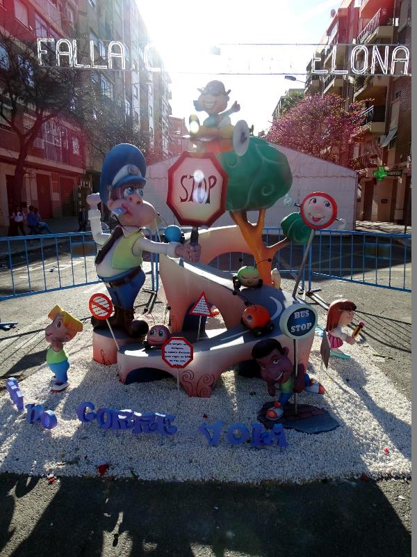 Totfalles: Camino de Barcelona-Travesía de Moncada